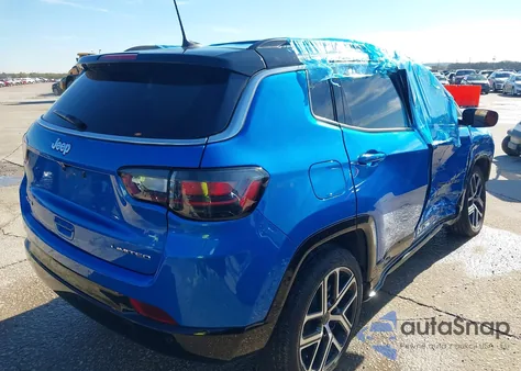 2025 Jeep Compass Limited 4X4 from USA, damaged, VIN 3C4NJDCN4ST600947